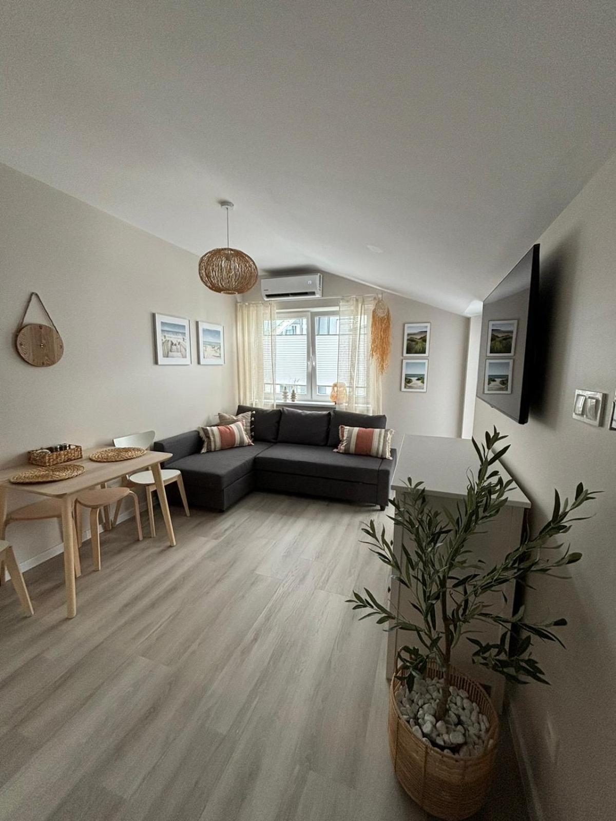 Apartamenty Na Zmijowej Gorce Debina  外观 照片
