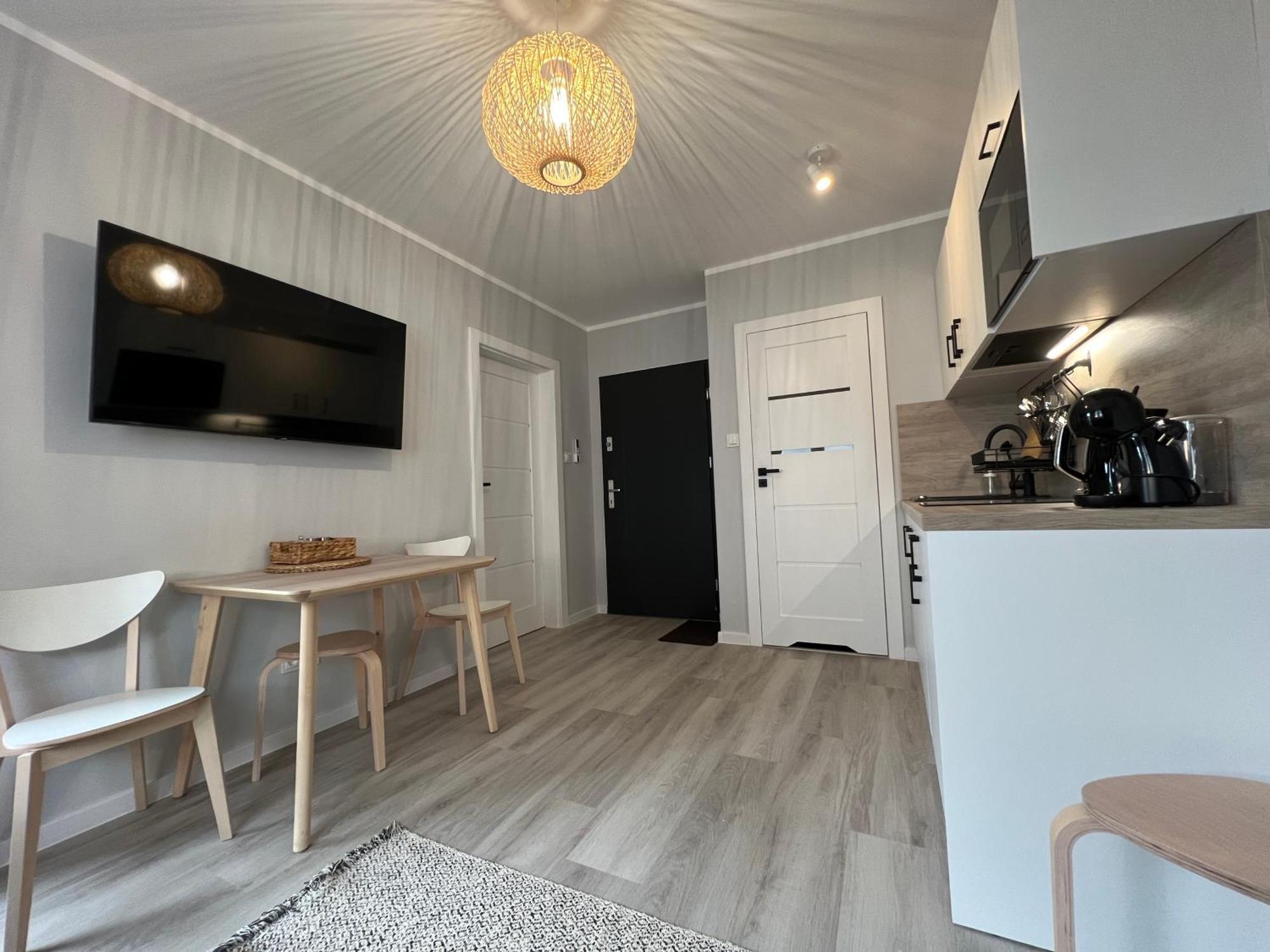 Apartamenty Na Zmijowej Gorce Debina  外观 照片